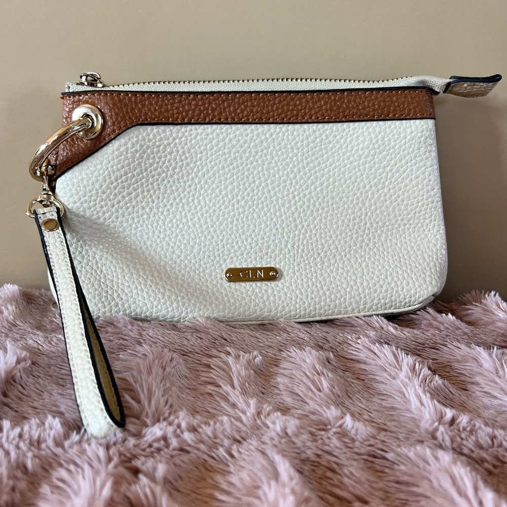NWOT CLN wristlet with gold hardware and clip to hook onto purse or belt loop